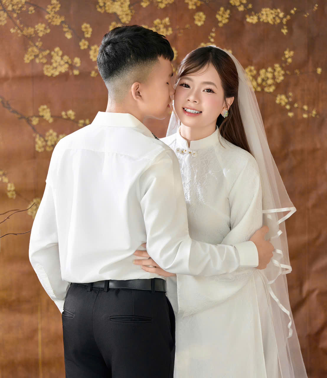 Ảnh cưới phụ